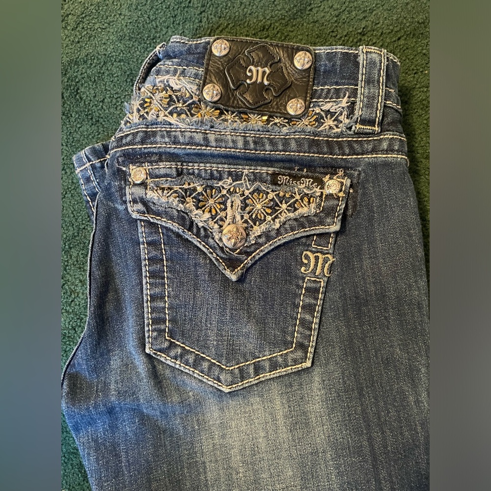 Miss Me signature rise skinny jeans